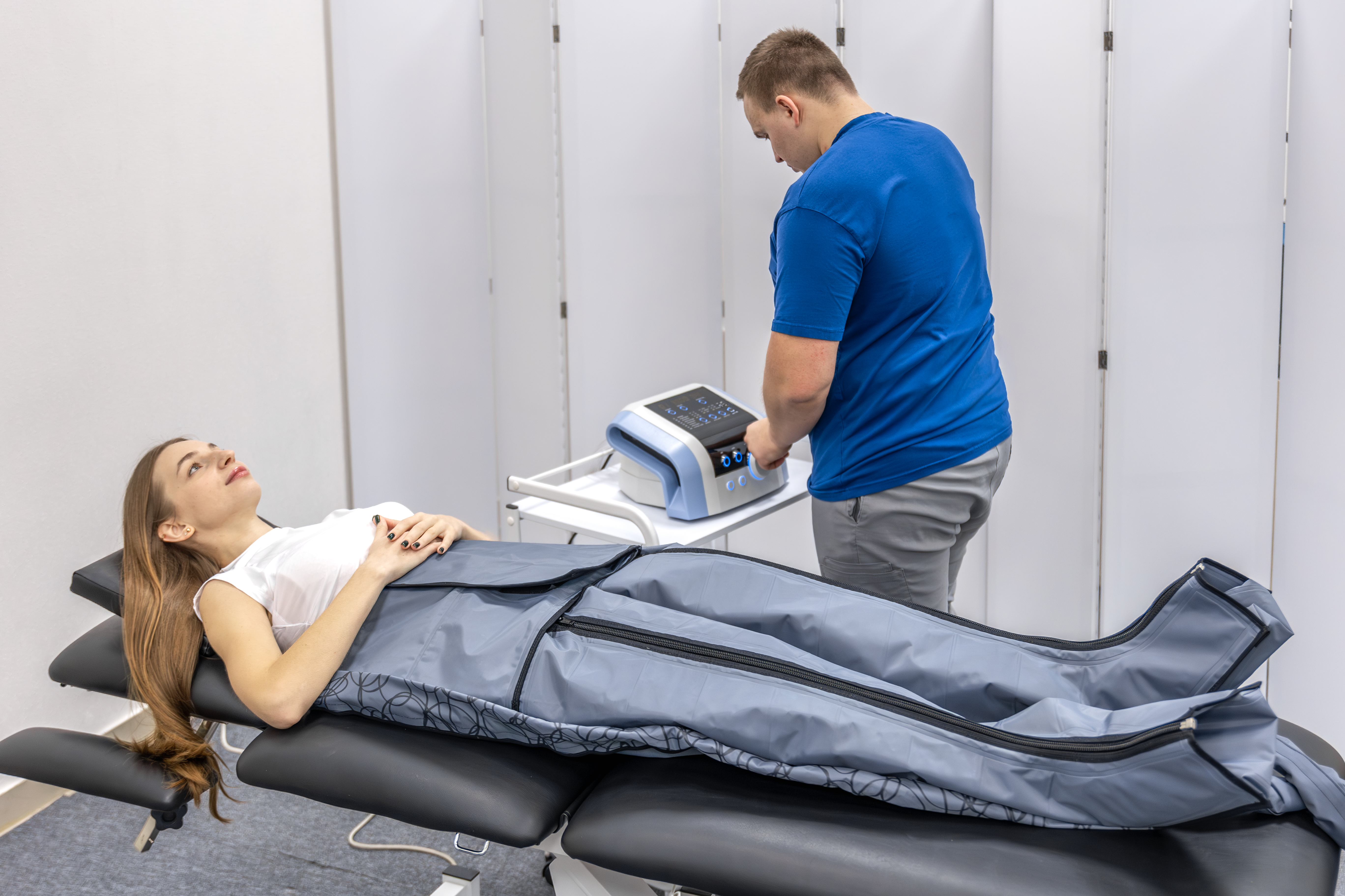 How Cryotherapy Helps in Pain Relief, Recovery & Weight Loss