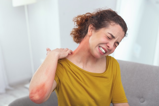 Can Cryotherapy Help Reduce Skin Redness, Itching, and Inflammation?